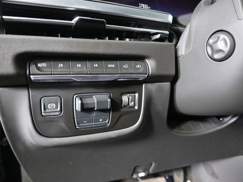 Used 2025 Cadillac Escalade Sport w/ Touring Package AWD/4WD image 25