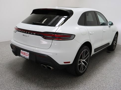 Used 2023 Porsche Macan S image 7