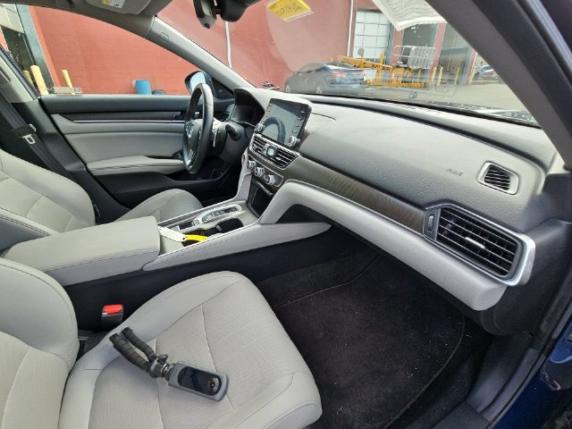 Used 2019 Honda Accord EX-L image 38