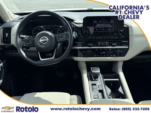 Used 2022 Nissan Pathfinder SL w/ SL Premium Package FWD image 15