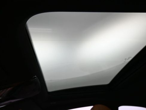 Used 2026 BMW M240i xDrive Coupe image 34