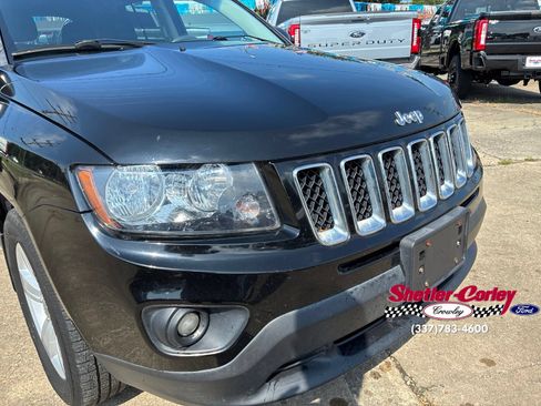 Used 2016 Jeep Compass Sport w/ Power Value Group AWD/4WD image 3