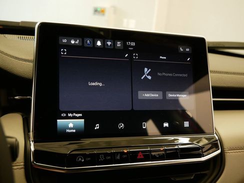 New 2025 Jeep Compass Limited image 27