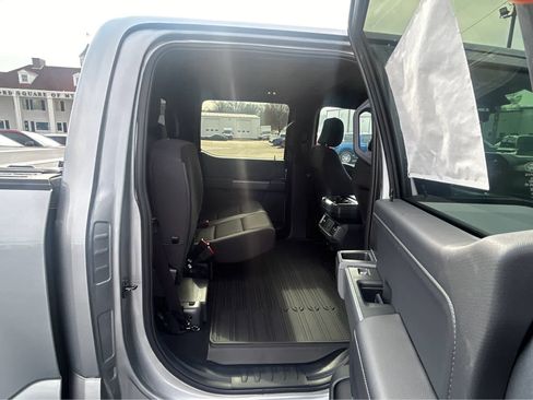 New 2025 Ford F150 Lightning Platinum image 27