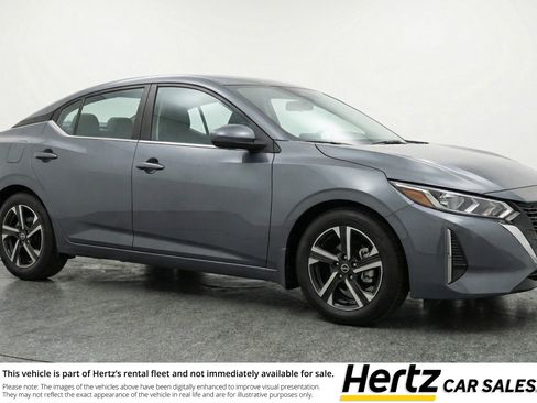 Used 2025 Nissan Sentra SV image 1