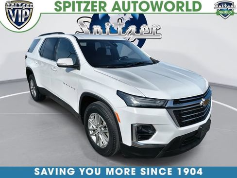 Used 2023 Chevrolet Traverse LT AWD/4WD image 1