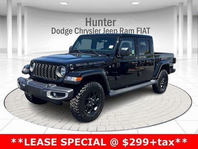 New 2025 Jeep Gladiator Sport