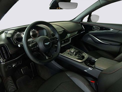 New 2026 Aston Martin DBX 707 image 23