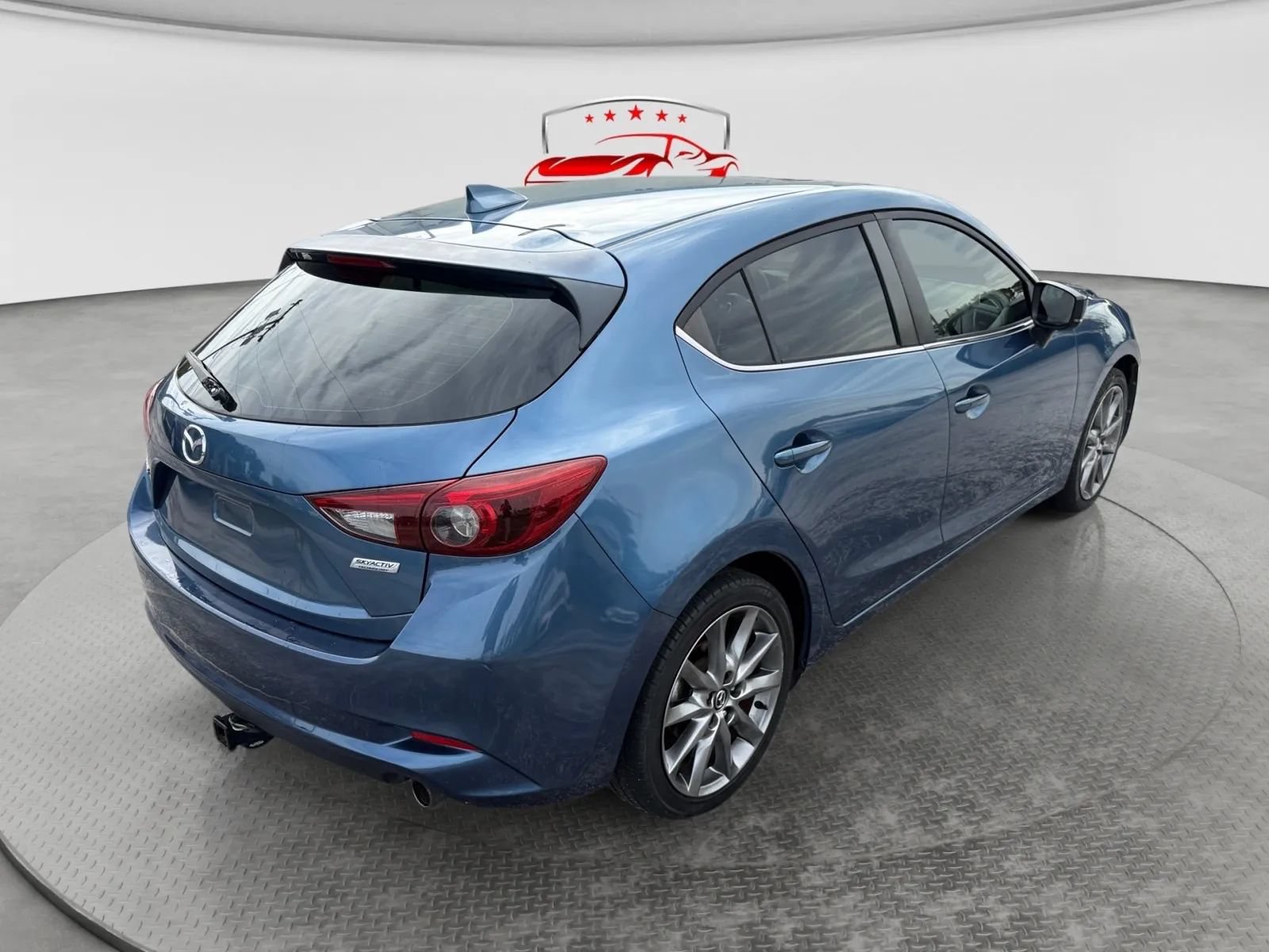Used 2018 MAZDA MAZDA3 Grand Touring FWD image 5
