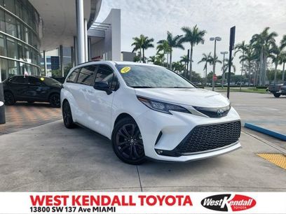 Used 2022 Toyota Sienna XSE