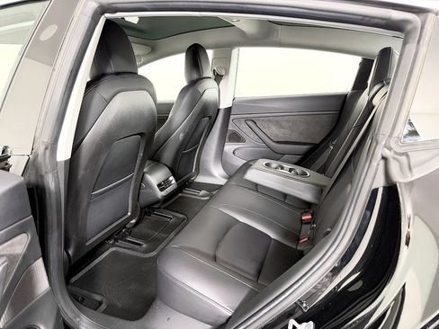 Used 2018 Tesla Model 3 Long Range RWD image 34