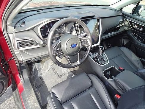 Used 2021 Subaru Outback Limited image 23