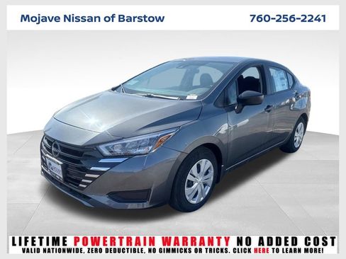 New 2025 Nissan Versa S w/ Trunk Package FWD image 1