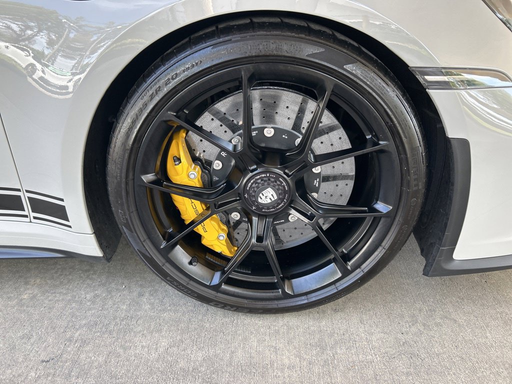 Used 2022 Porsche 911 GT3 RWD image 23