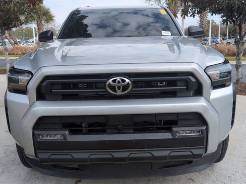 Certified 2025 Toyota 4Runner SR5 image 3