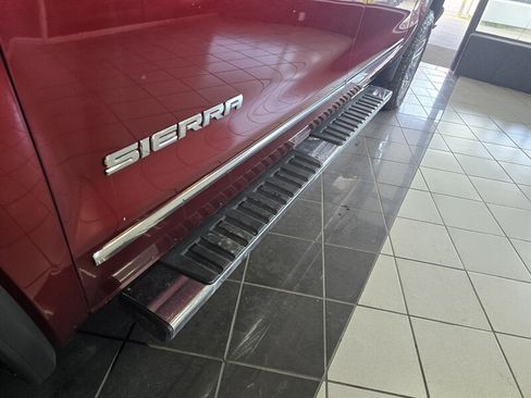 Used 2017 GMC Sierra 1500 SLT AWD/4WD image 33