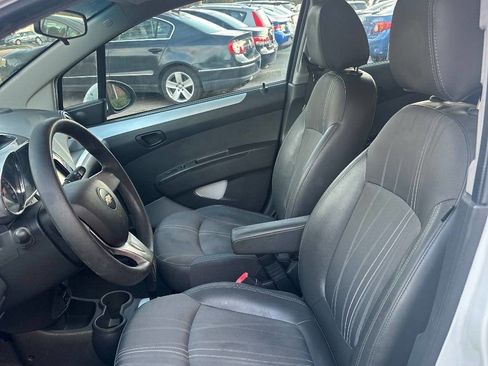 Used 2015 Chevrolet Spark LT image 9