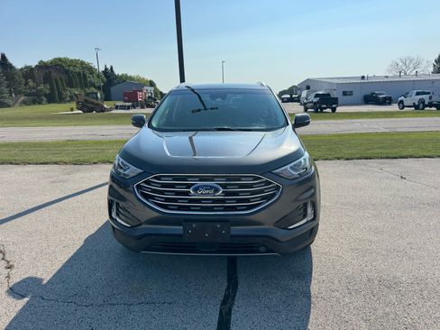 Used 2019 Ford Edge SEL w/ Equipment Group 201A AWD/4WD image 2