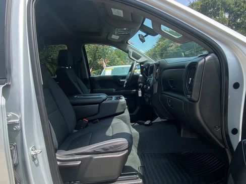 Used 2019 Chevrolet Silverado 1500 Custom Trail Boss w/ Custom Convenience Package AWD/4WD image 33