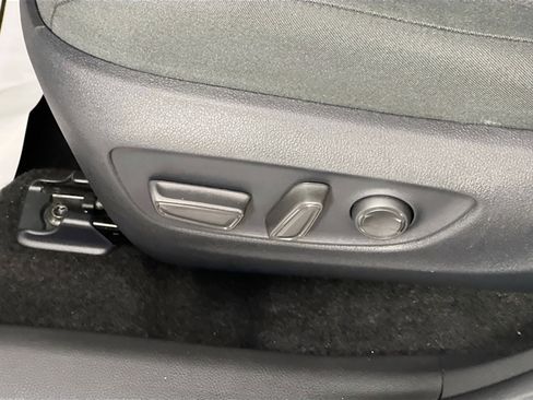 Used 2024 Toyota RAV4 XLE image 15