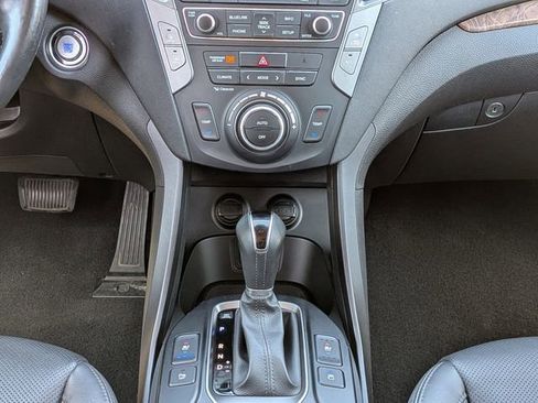 Used 2018 Hyundai Santa Fe Sport image 20