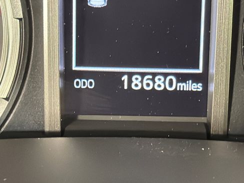 Used 2024 Toyota 4Runner TRD Pro image 29