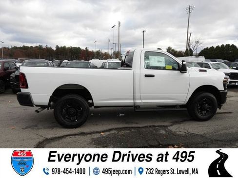 New 2026 RAM 3500 Tradesman AWD/4WD image 9
