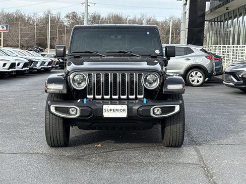 Used 2023 Jeep Wrangler Unlimited Sahara image 14