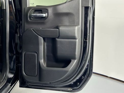 Used 2019 Chevrolet Silverado 1500 Custom Trail Boss image 11