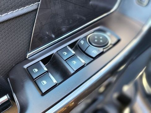 Certified 2023 Ford F150 XLT w/ Equipment Group 302A High image 17