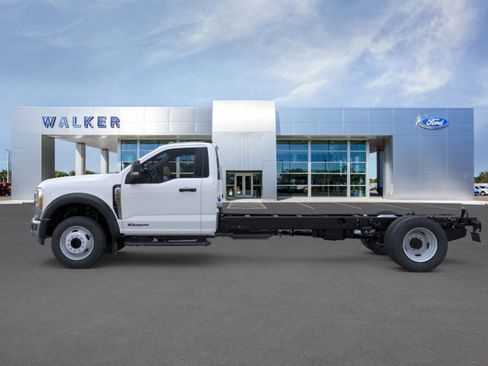 New 2026 Ford F550 XL 2WD American Commercial 16' image 25