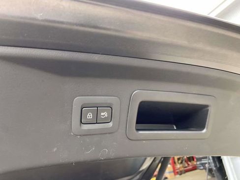 Used 2024 MAZDA CX-90 3.3 Turbo w/ Premium Package image 10