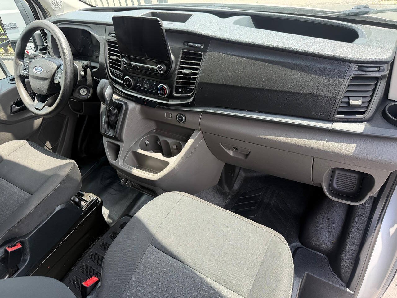Used 2021 Ford Transit 350 XLT RWD image 22