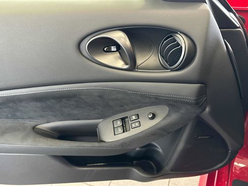 New 2025 Nissan Z Performance w/ Floor Mat Package image 9