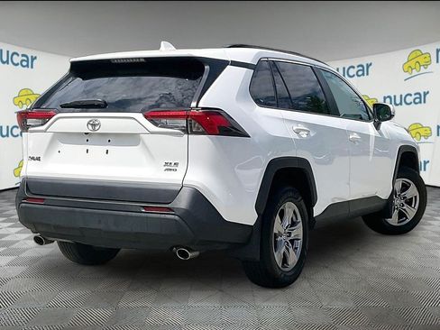 Used 2022 Toyota RAV4 XLE w/ Convenience Package AWD/4WD image 6