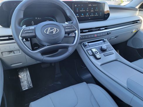 Used 2025 Hyundai Palisade SEL image 33