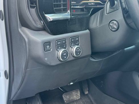 Used 2024 GMC Sierra 1500 SLT w/ SLT Premium Plus Package AWD/4WD image 23