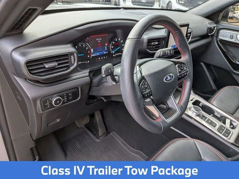 Used 2024 Ford Explorer ST-Line w/ Class IV Trailer Tow Package image 12