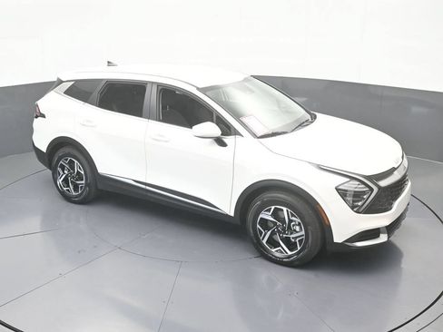 Used 2025 Kia Sportage LX FWD image 47