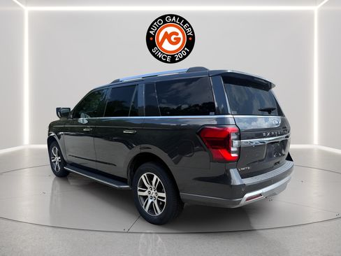 Used 2023 Ford Expedition Limited RWD image 5