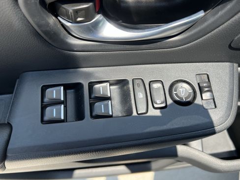 Used 2025 Honda Pilot EX-L image 15