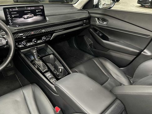 Used 2025 Honda Accord Touring image 39