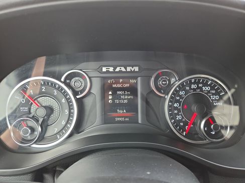 Used 2019 RAM 1500 Big Horn image 18