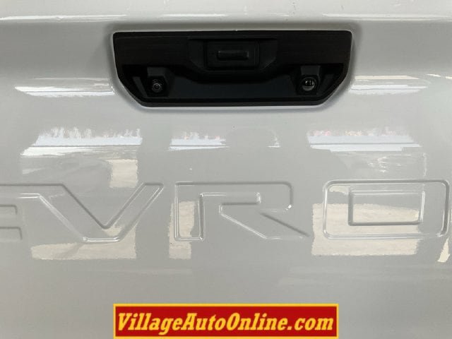 Used 2024 Chevrolet Silverado 2500 LT w/ Safety Package AWD/4WD image 32