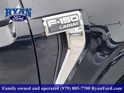 Used 2025 Ford F150 Lariat w/ Equipment Group 501A Mid AWD/4WD image 8