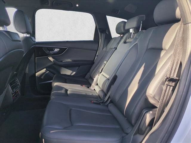 Used 2021 Audi Q7 2.0T Premium Plus w/ Executive Package AWD/4WD image 21