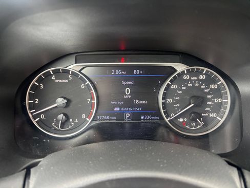 Used 2025 Nissan Altima 2.5 SV FWD image 36