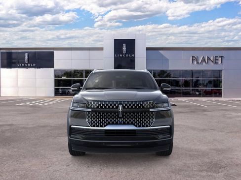 New 2026 Lincoln Navigator Reserve AWD/4WD image 6