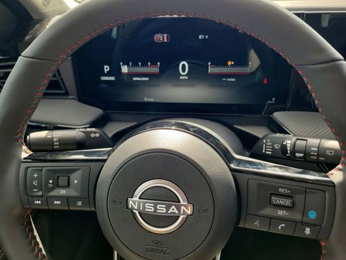 New 2026 Nissan Kicks SR w/ SR Premium Package FWD image 10
