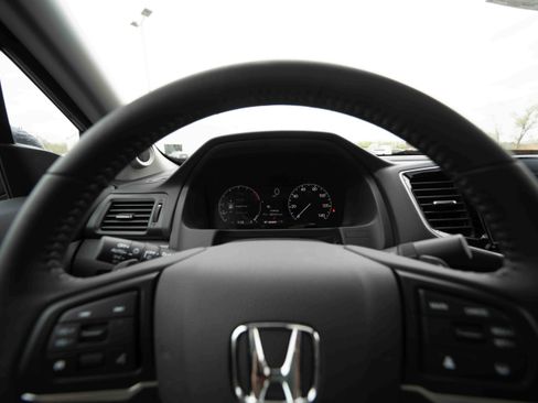 New 2026 Honda Ridgeline RTL image 15